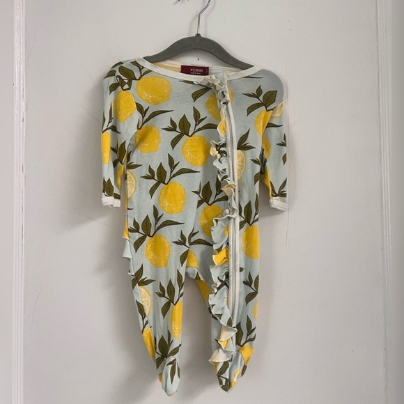 MILKBARN Lemon Organic Cotton Ruffle Zipper Footed
Romper 0-3M - Picture 1 of 7
